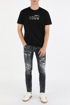 Chest Icon T-Shirt in Black DSQUARED2